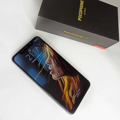 Лот: 15247601. Фото: 1. Xiaomi Pocophone F1 6/128gb Snapdragon... Смартфоны