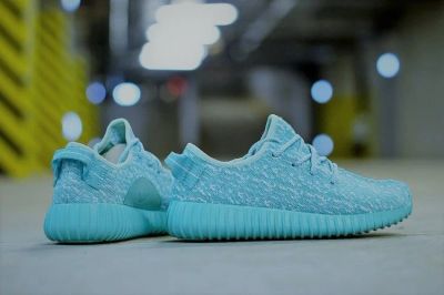 Лот: 14953458. Фото: 1. Кроссовки Adidas YeeZy Boost 350. Кеды, кроссовки, слипоны
