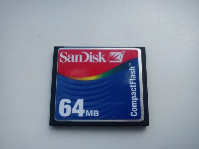 Лот: 11696512. Фото: 1. CompactFlash SanDisk 64Mb. Карты памяти