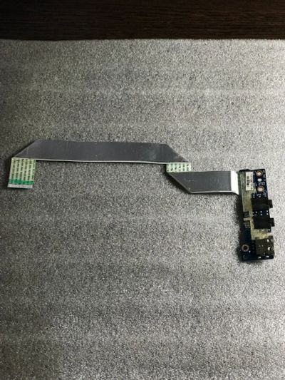 Лот: 13854329. Фото: 1. Плата usb порта и audio разъемов... Платы расширения, контроллеры, доп. порты