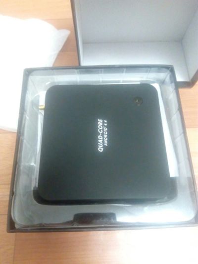 Лот: 10218498. Фото: 1. Android TV Box Q8. Смарт приставка... Другое (аксессуары)