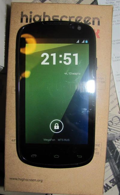Лот: 3835990. Фото: 1. Highscreen spark. идеальное состояние... Смартфоны