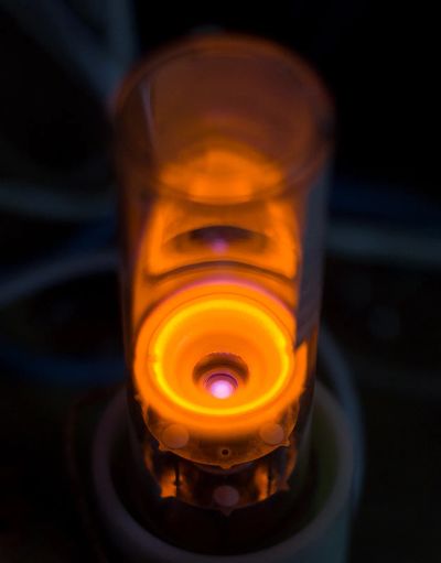 Лот: 20281487. Фото: 1. ЛТ-2 Cr Хром газоразрядная спектральная... Электронные лампы