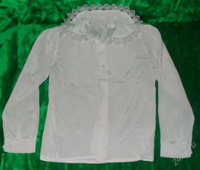 Лот: 5147283. Фото: 1. Блуза 1,нежная кофта , с красивым... Рубашки, блузки, водолазки