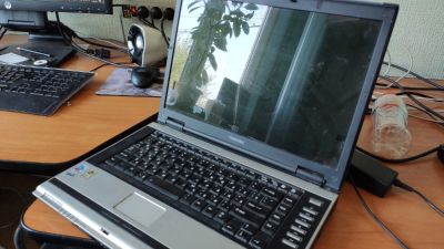 Лот: 16366488. Фото: 1. ноутбук Toshiba. Ноутбуки