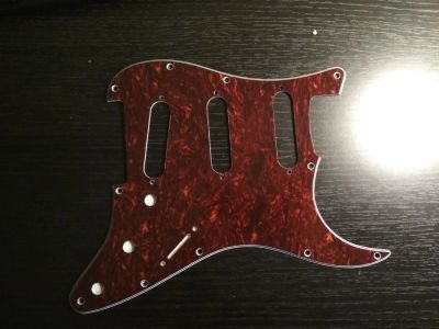 Лот: 11034410. Фото: 1. Fender Stratocaster пикгард. Аксессуары, комплектующие