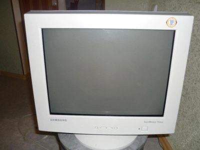 Лот: 56210. Фото: 1. Монитор Samsung. ЭЛТ-мониторы