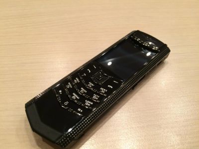 Лот: 4592739. Фото: 1. Vertu Signature S Design Clous... Кнопочные мобильные телефоны
