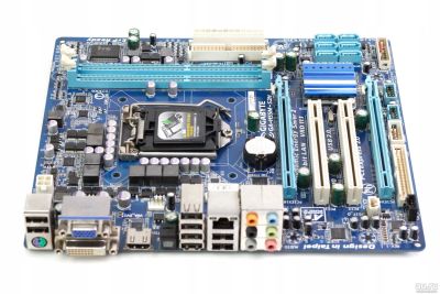 Лот: 14025083. Фото: 1. Gigabyte GA-H55M-S2H (LGA1156... Материнские платы