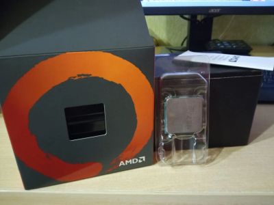 Лот: 19847757. Фото: 1. Ryzen 2700 BOX. Процессоры