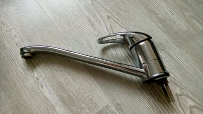 Лот: 11620947. Фото: 1. Смеситель для кухонной мойки. Смесители