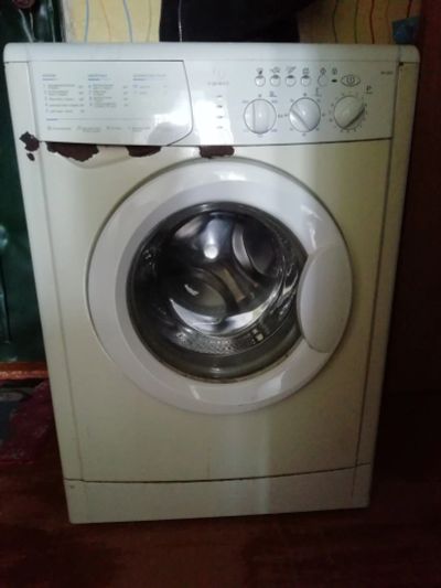 Лот: 15659094. Фото: 1. Стиральная машина Indesit wil... Стиральные машины