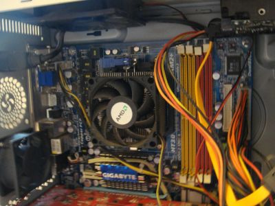 Лот: 4359280. Фото: 1. Материнская плата Gigabyte GA-MA78GM-UD2H... Материнские платы