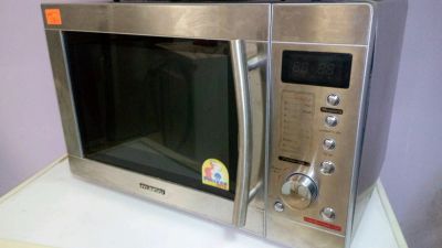 Лот: 4514980. Фото: 1. Микроволновка Hyundai H-MW 1217... Микроволновки, мини-печи