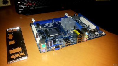 Лот: 13052673. Фото: 1. Материнская плата №8 ASRock, g41m-vgs3... Материнские платы