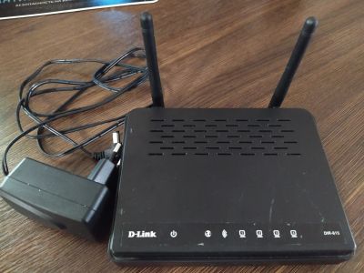 Лот: 15923957. Фото: 1. Wi-fi роутер D-Link DIR-615. Маршрутизаторы (роутеры)