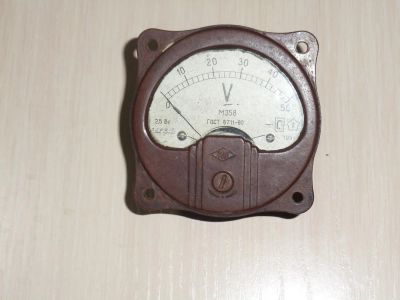 Лот: 10586763. Фото: 1. Вольтметр М358, 0 - 50 В. Головки измерительные, индикаторы