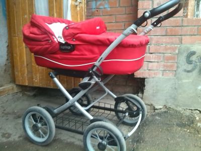 Лот: 4071184. Фото: 1. Коляска люлька Peg perego. Коляски