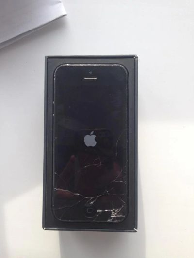 Лот: 4014522. Фото: 1. iPhone 5 Black 16Gb Обмен(читайте... Смартфоны