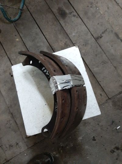 Лот: 15587015. Фото: 1. Колодки тормозные передние ГАЗ-53... Тормозная система