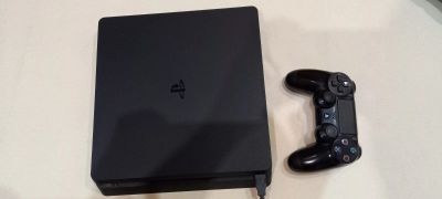 Лот: 17802970. Фото: 1. Sony ps4 slim 1tb. Игры для консолей