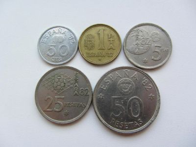 Лот: 7127167. Фото: 1. Испания набор из 5 монет 1980-1982... Европа