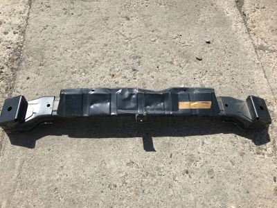 Лот: 13914903. Фото: 1. Усилитель бампера Honda Stepwagon. Кузов