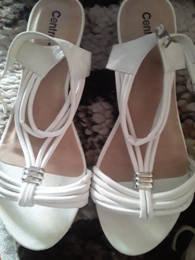 Лот: 18948824. Фото: 1. Босоножки белые. Туфли для невесты