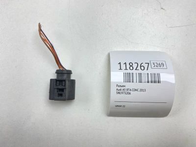 Лот: 25640038. Фото: 1. Разъем Audi A5 2013 5N1973206... Кузов