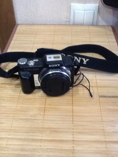 Лот: 8730888. Фото: 1. Фотоаппарат Sony DSC-H3 повторно... Цифровые компактные
