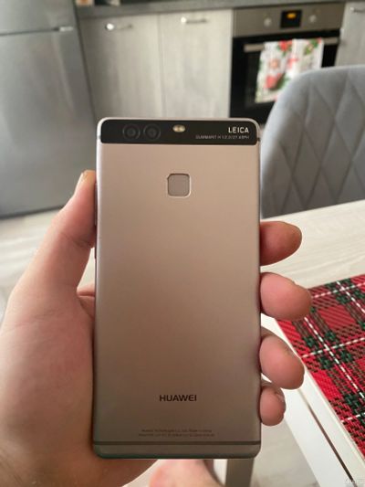 Лот: 18547634. Фото: 1. Huawei p9 dual sim. Смартфоны