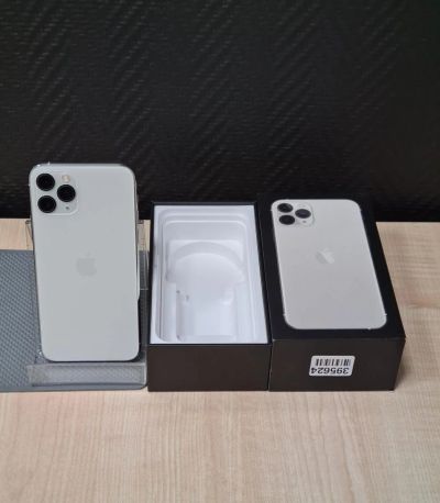 Лот: 18742264. Фото: 1. Apple iPhone 11 Pro 64GB Silver... Смартфоны