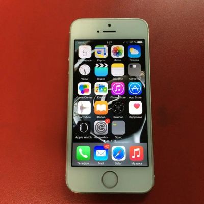 Лот: 7242338. Фото: 1. iPhone 5s 64 gb WHITE. Смартфоны