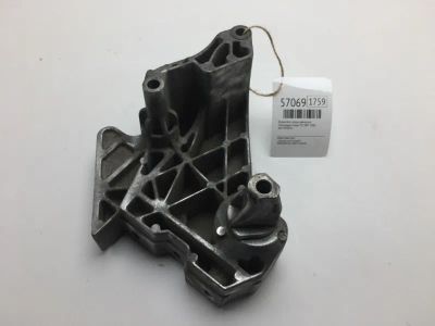 Лот: 20398540. Фото: 1. Кронштейн опоры двигателя Volkswagen... Двигатель и элементы двигателя