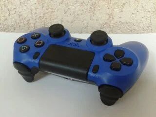 Лот: 6256960. Фото: 1. Джойстик для Ps4 , идеальное состояние... Аксессуары для игровых приставок, консолей, геймпады
