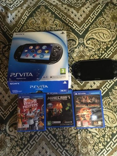 Лот: 10605381. Фото: 1. PS Vita 8gb + 3 игры. Игровые приставки, консоли