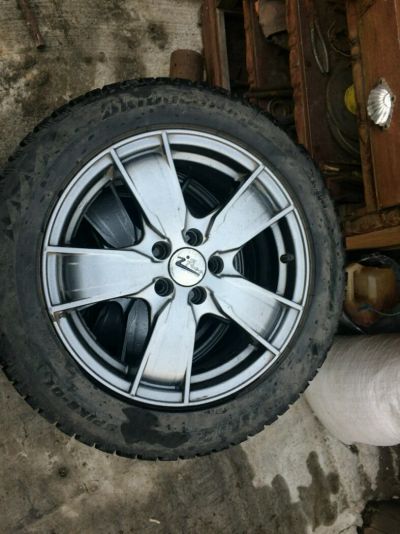 Лот: 12282096. Фото: 1. Bridgestone Blizzak Spike 01. Шины на дисках