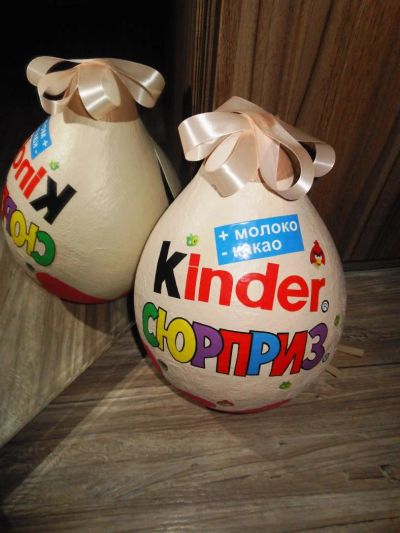 Лот: 8265599. Фото: 1. Большое бежевое яйцо "Kinder Сюрприз... Развивающие