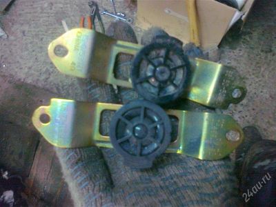 Лот: 2478295. Фото: 1. vitz scp10 пищалки в торпеду. Другое (автозапчасти)
