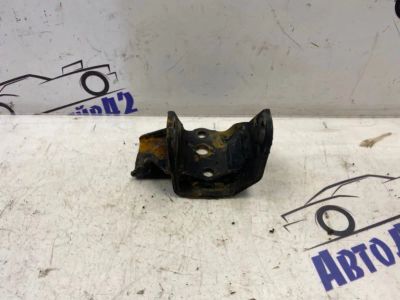Лот: 21713606. Фото: 1. кронштейн двигателя Toyota Avensis... Двигатель и элементы двигателя