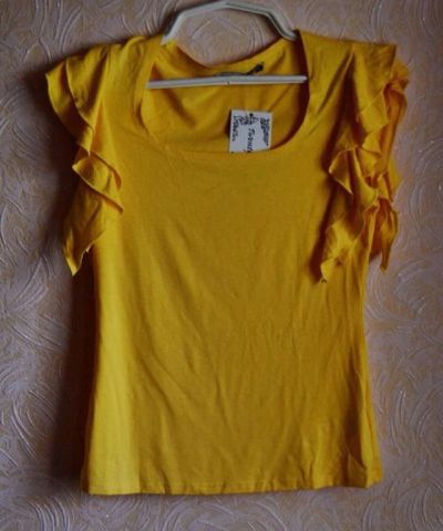 Лот: 6936754. Фото: 1. футболка??. Футболки, топы и майки