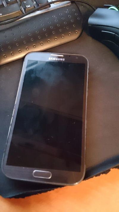 Лот: 4856039. Фото: 1. Samsung Galaxy note 2 ЧИТАЕм описание. Смартфоны