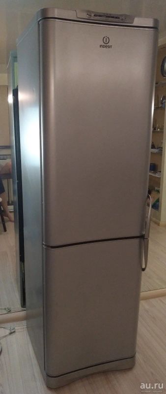 Лот: 13604691. Фото: 1. Холодильник Indesit. Холодильники, морозильные камеры