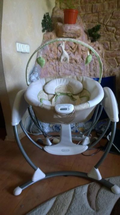 Лот: 7591010. Фото: 1. качеля шезлонг graco. Ходунки, прыгунки, качели