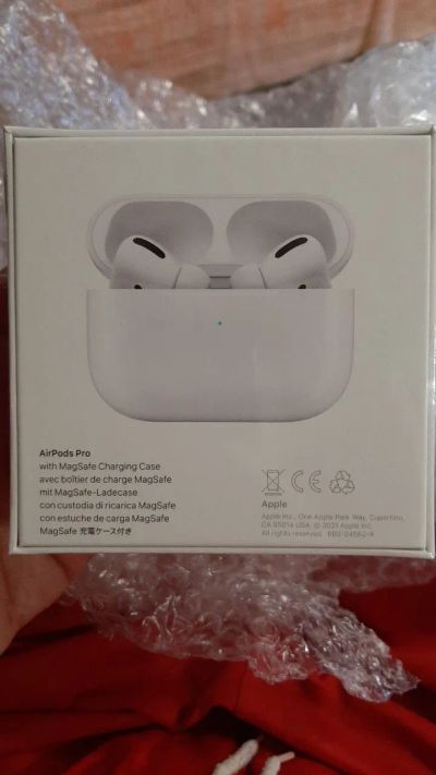 Лот: 24881995. Фото: 1. Apple AirPods Pro Magsafe. Чехлы, бамперы
