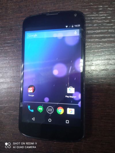 Лот: 18438668. Фото: 1. Смартфон LG E960 Nexus 4 (Google... Смартфоны
