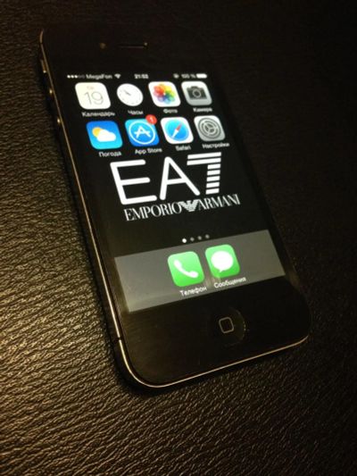 Лот: 8447584. Фото: 1. iPhone 4s 16Gb. Black. iOS 7. Смартфоны