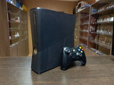 Лот: 17544410. Фото: 1. Прошитый Microsoft Xbox 360 S... Игровые приставки, консоли