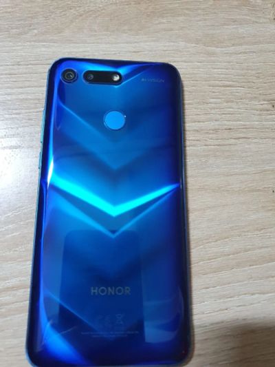 Лот: 16053981. Фото: 1. Honor view 20. Смартфоны