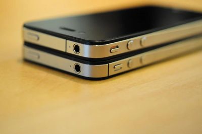 Лот: 5023868. Фото: 1. Apple Iphone 4s, 8Gb, На гарантии... Смартфоны